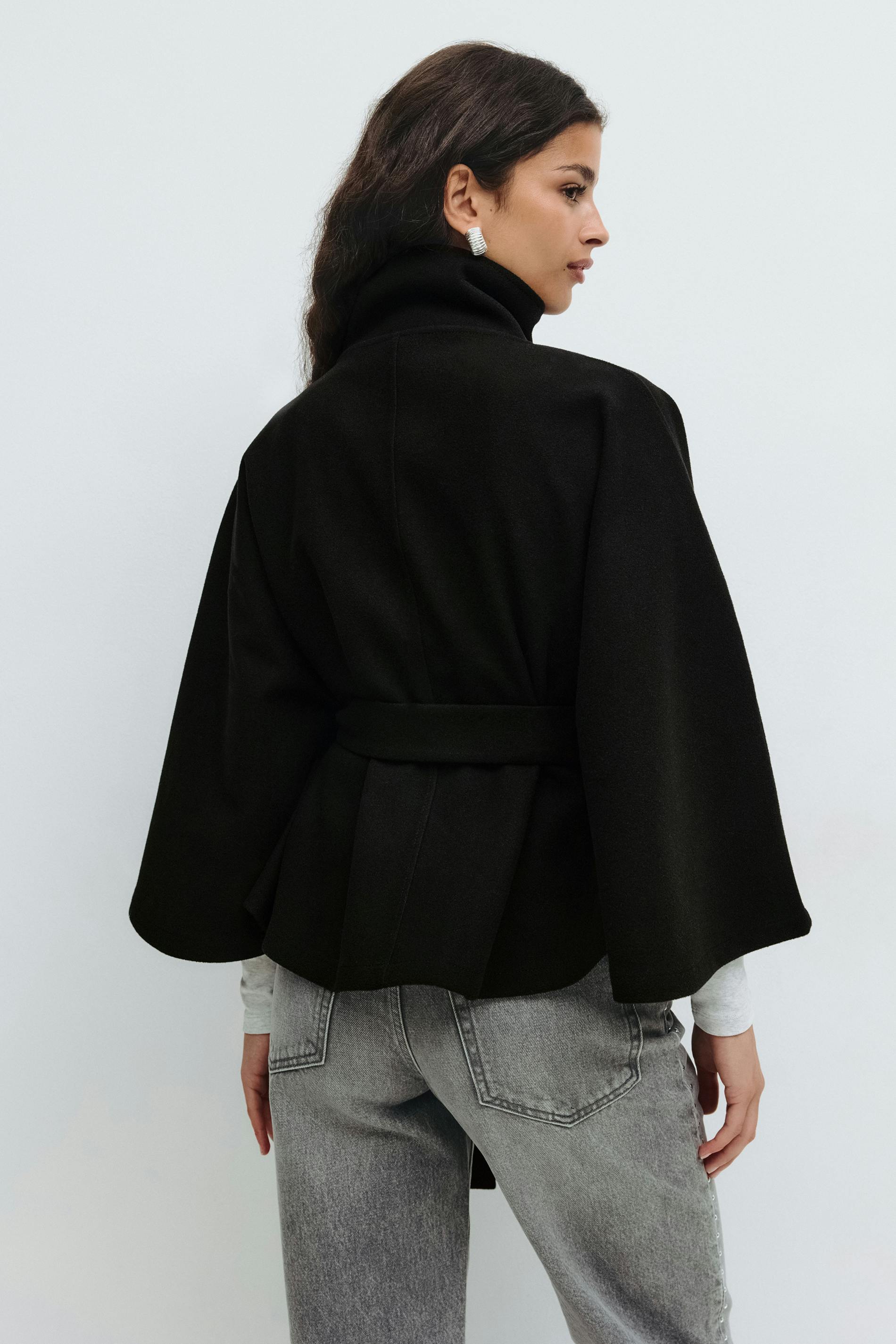 Dames Cape Jas Met Ceintuur En Hoge Kraag