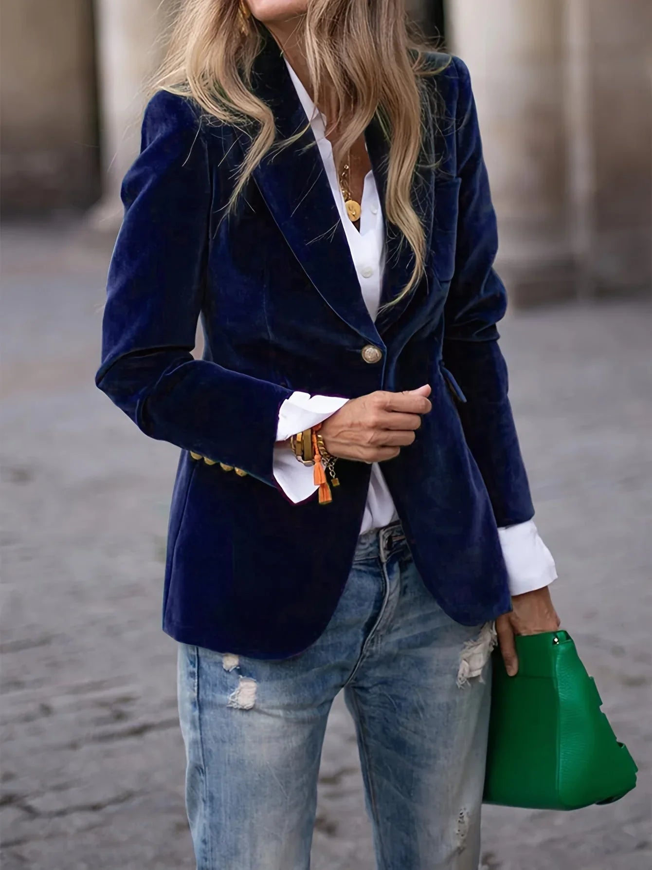 Dames Velvet Blazer Met Goudkleurige Knopen