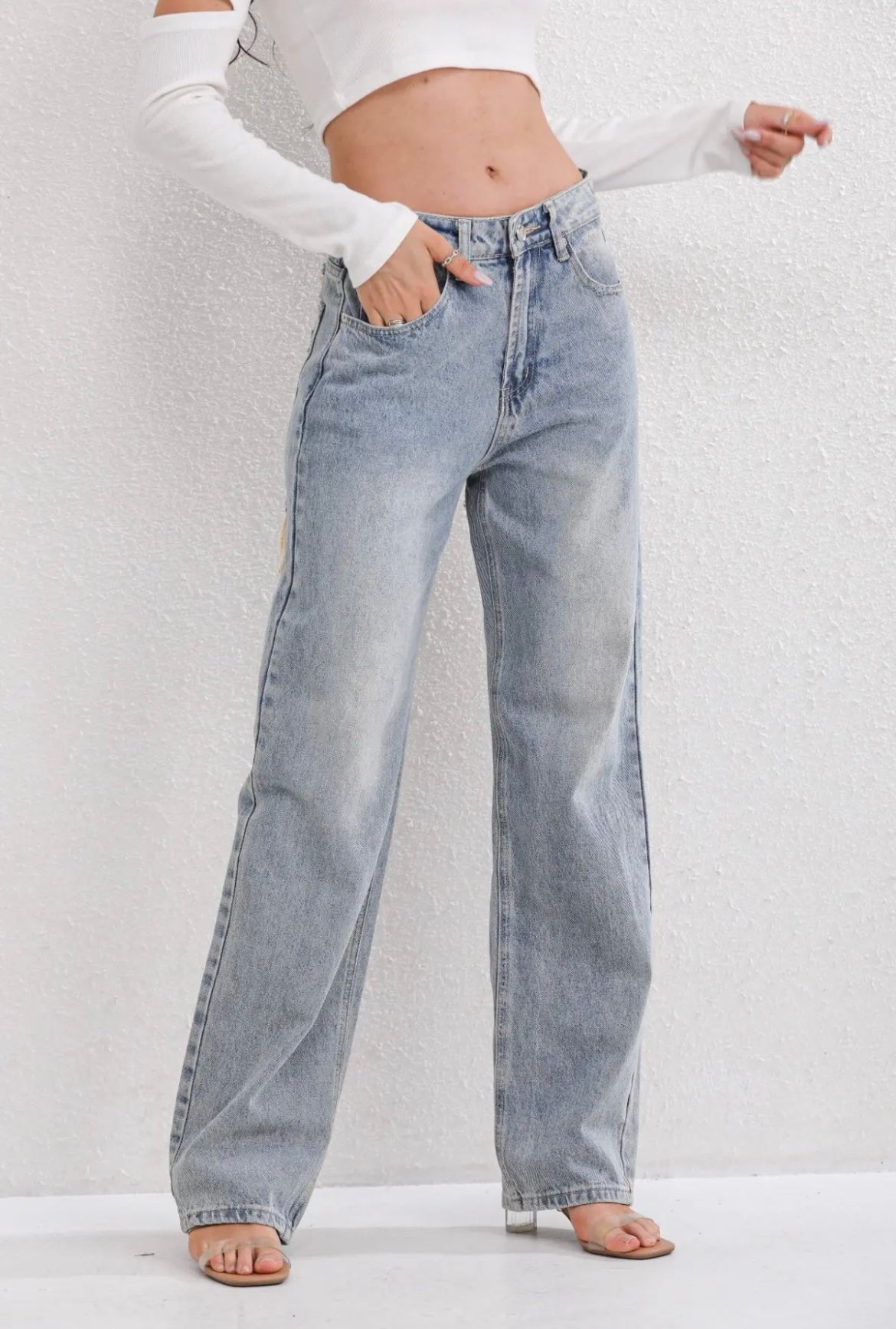 Dames Wide Leg Jeans Met Vintage Wassing En Scheuren