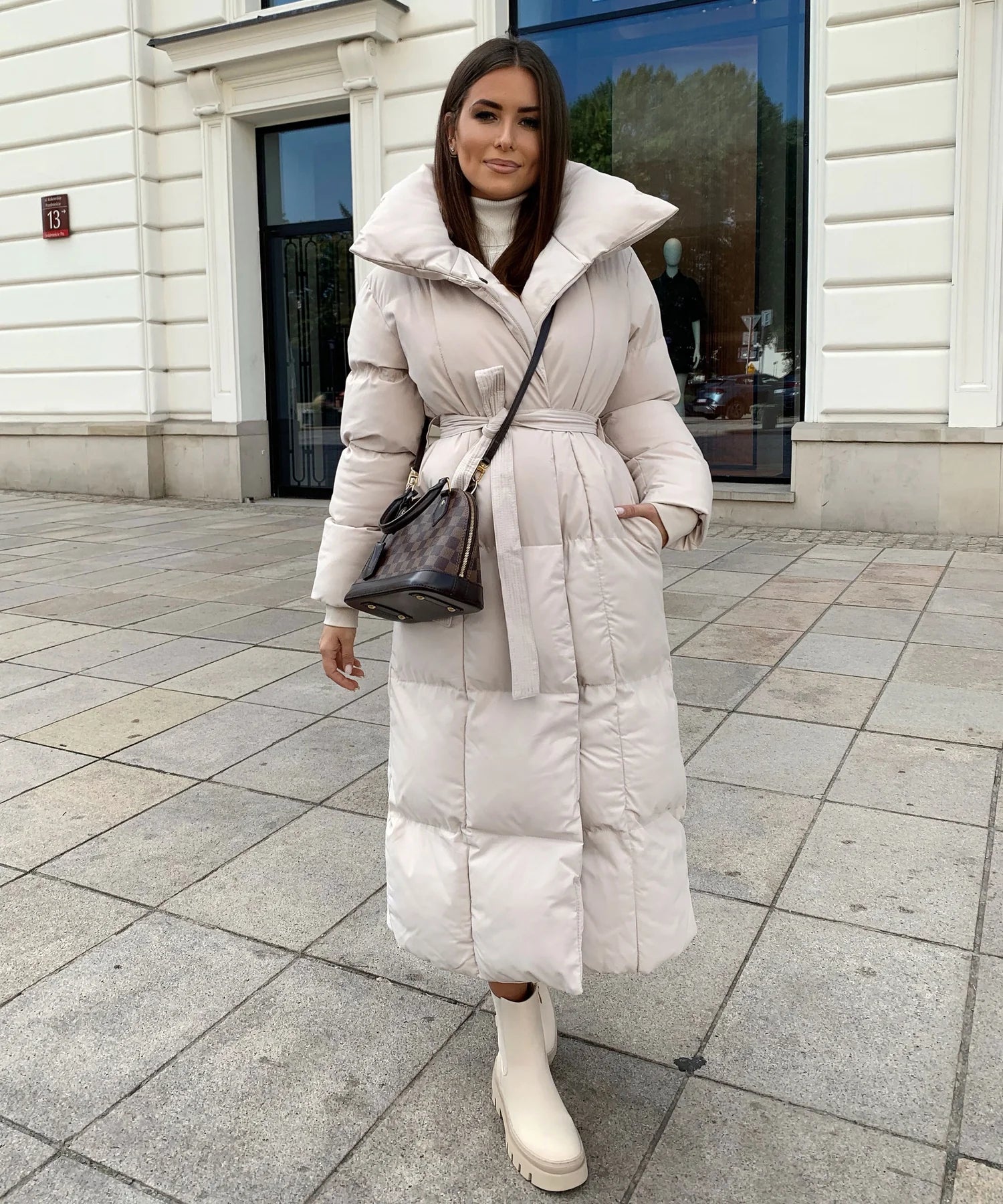 Esmee Dames Lange Puffer Jas Met Capuchon