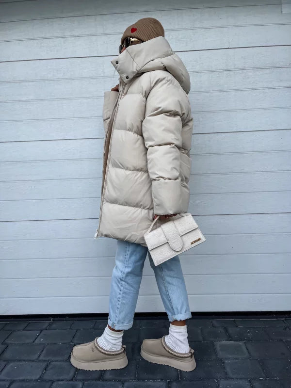 Lange Dames Puffer Jas Met Capuchon En Ritssluiting