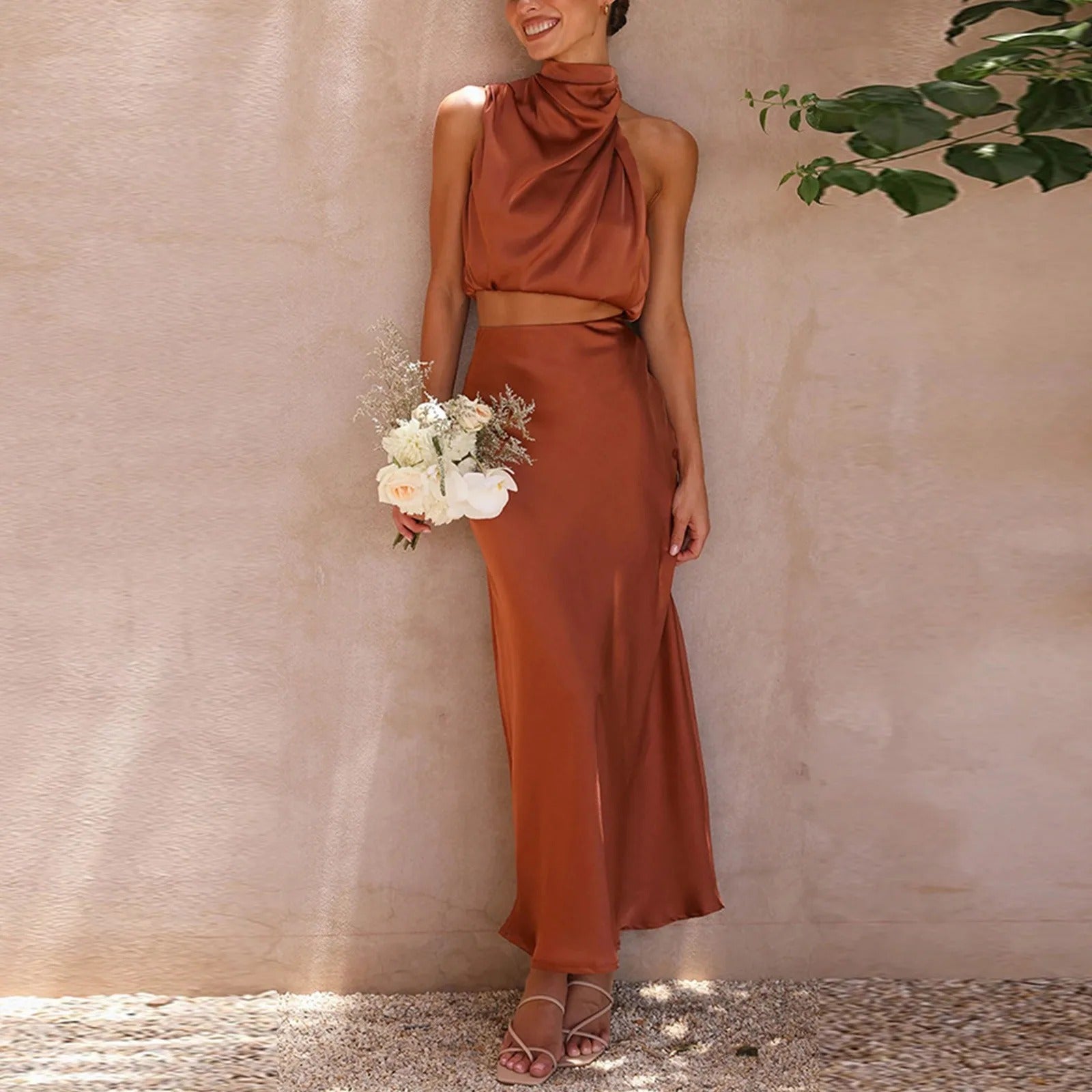 Mabel Elegante dames set met hoge hals en maxi-rok