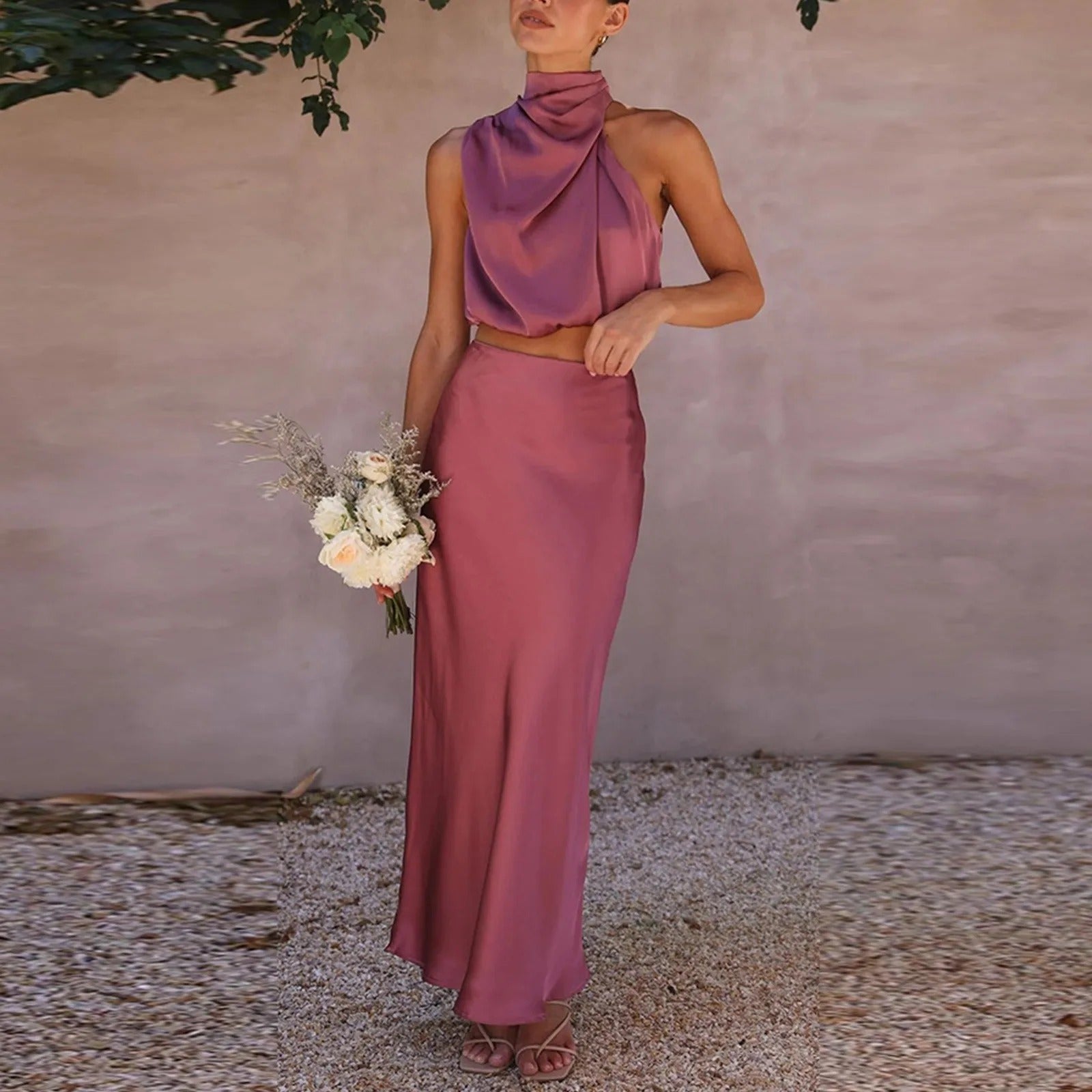 Mabel Elegante dames set met hoge hals en maxi-rok