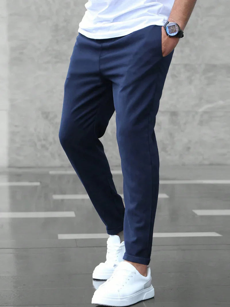 Caleb tapered heren chino met elastische taille en trekkoord