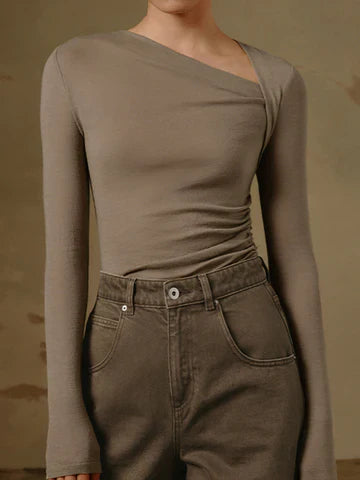 Joyce Dames top met asymmetrische halslijn
