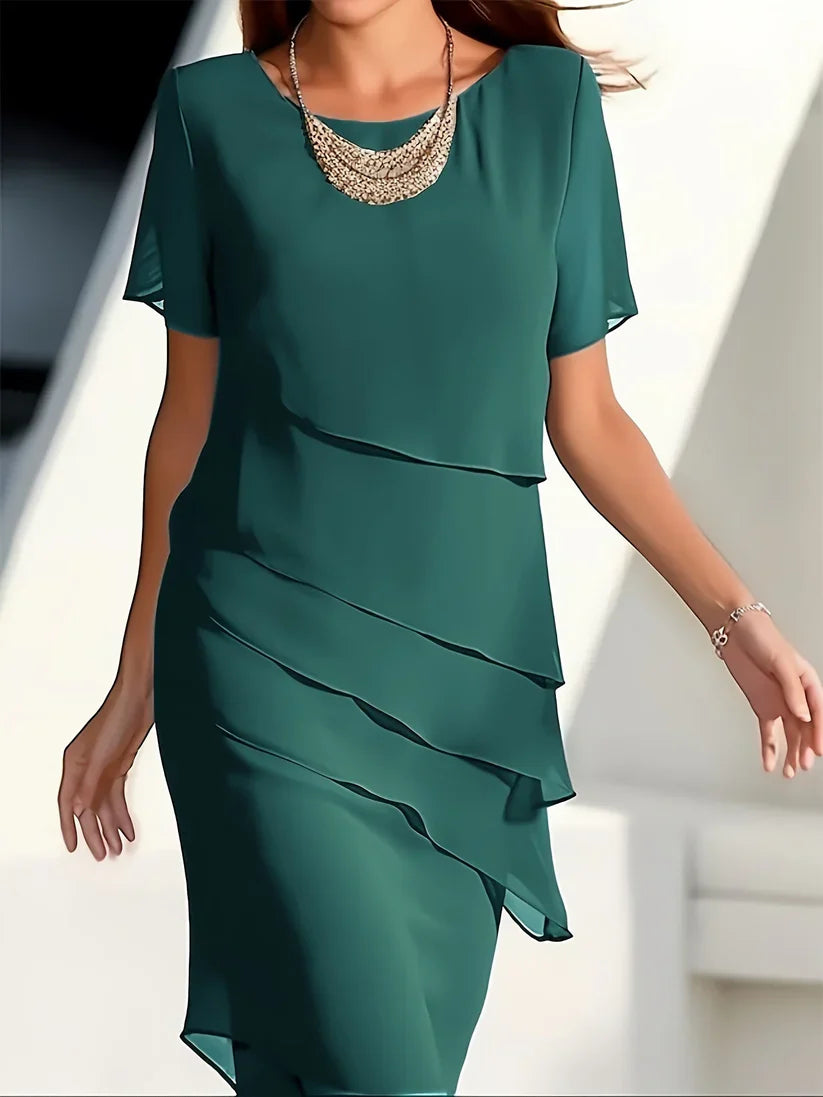 Naomy Dames cocktailjurk met laagjes en korte mouwen