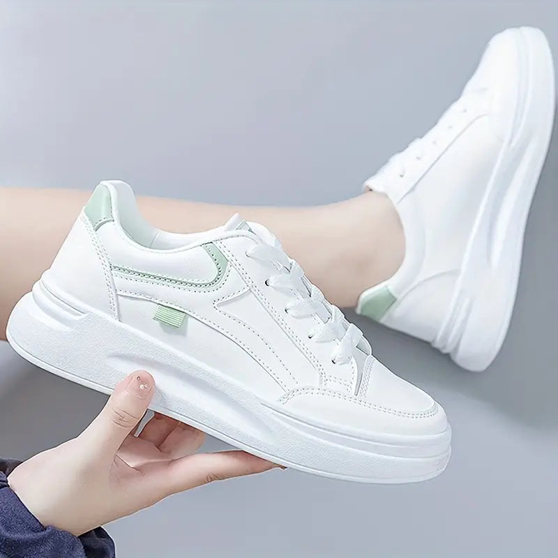 Stephany witte sneakers dames met frisse accenten